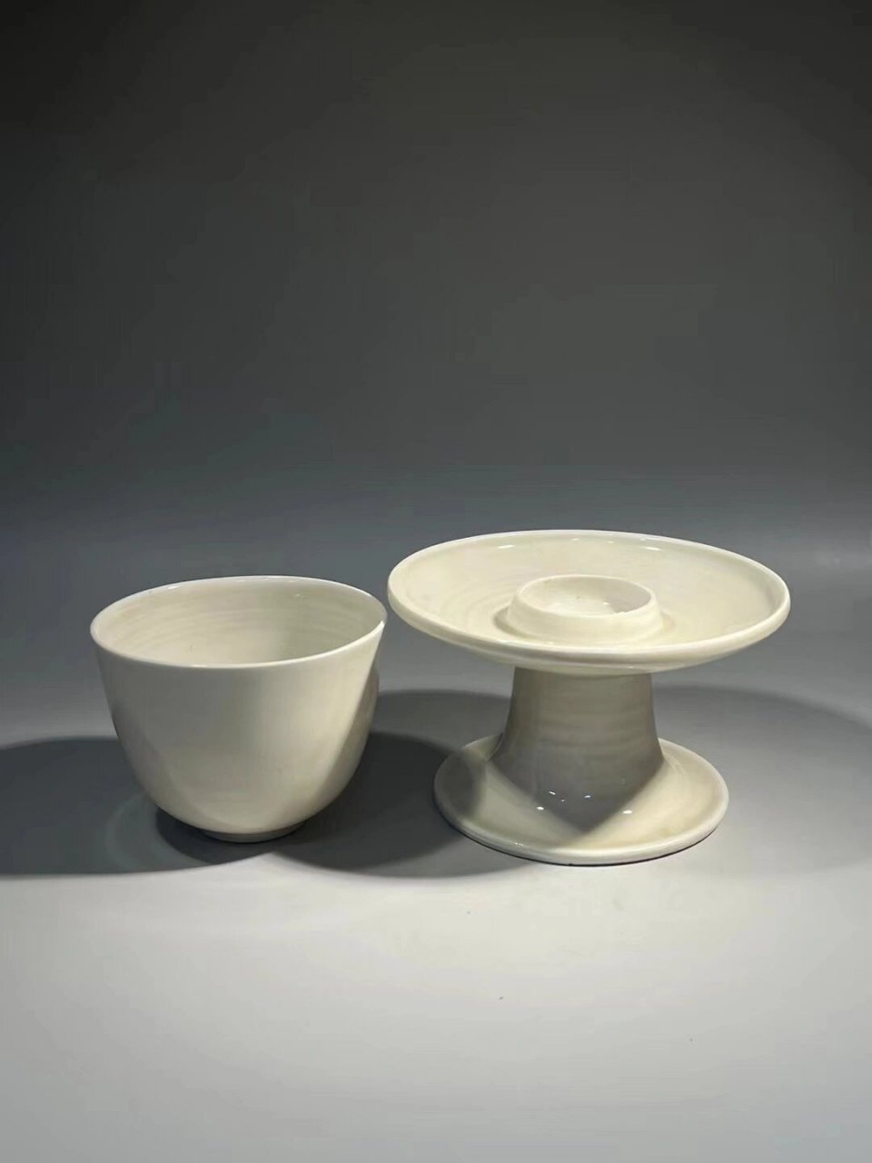 五代 邢窑白釉高足托盏一套