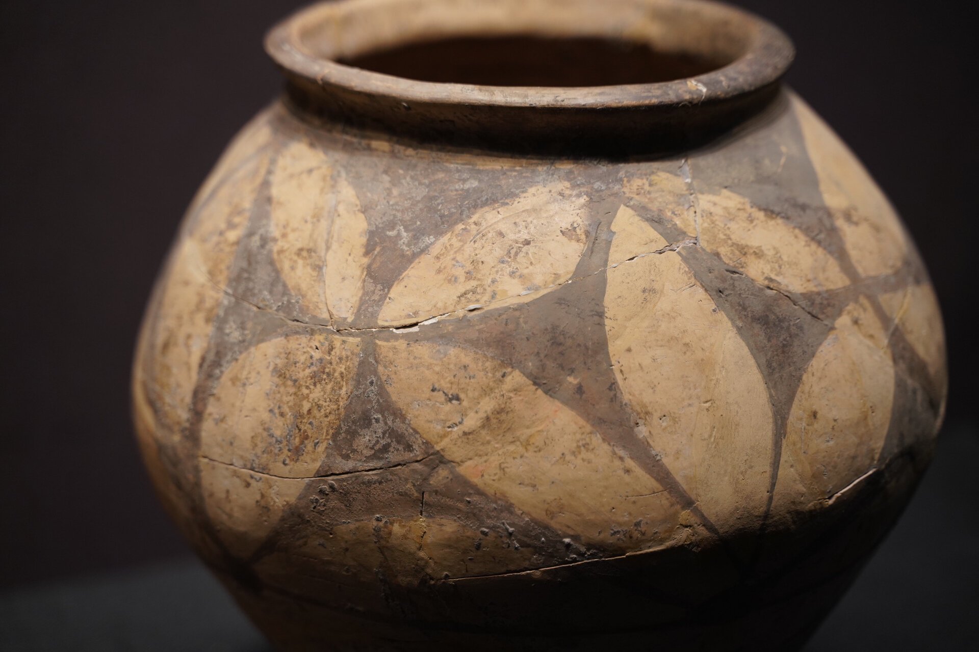 陶|新石器时代·67彩陶罐|摄于陕历博 彩陶罐,新石器时代,西安市