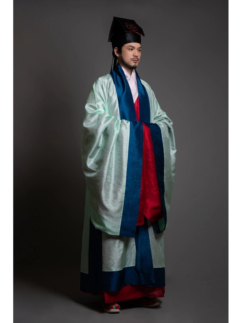 【装束复原】晚明士人装束 【装束复原】晚明士人装束 晚明时期,随着