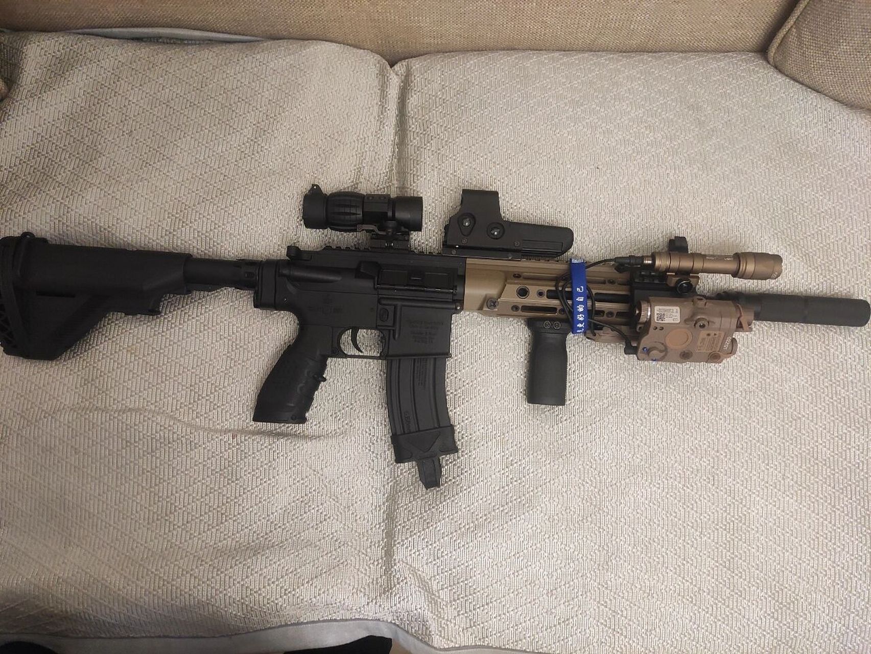hk416c到hk416d的逐渐改变 锦明模型不可发射