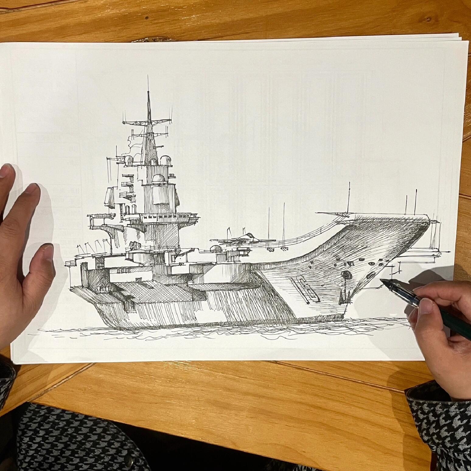 何以解忧,唯有画画,何以振奋,唯有祖国航母