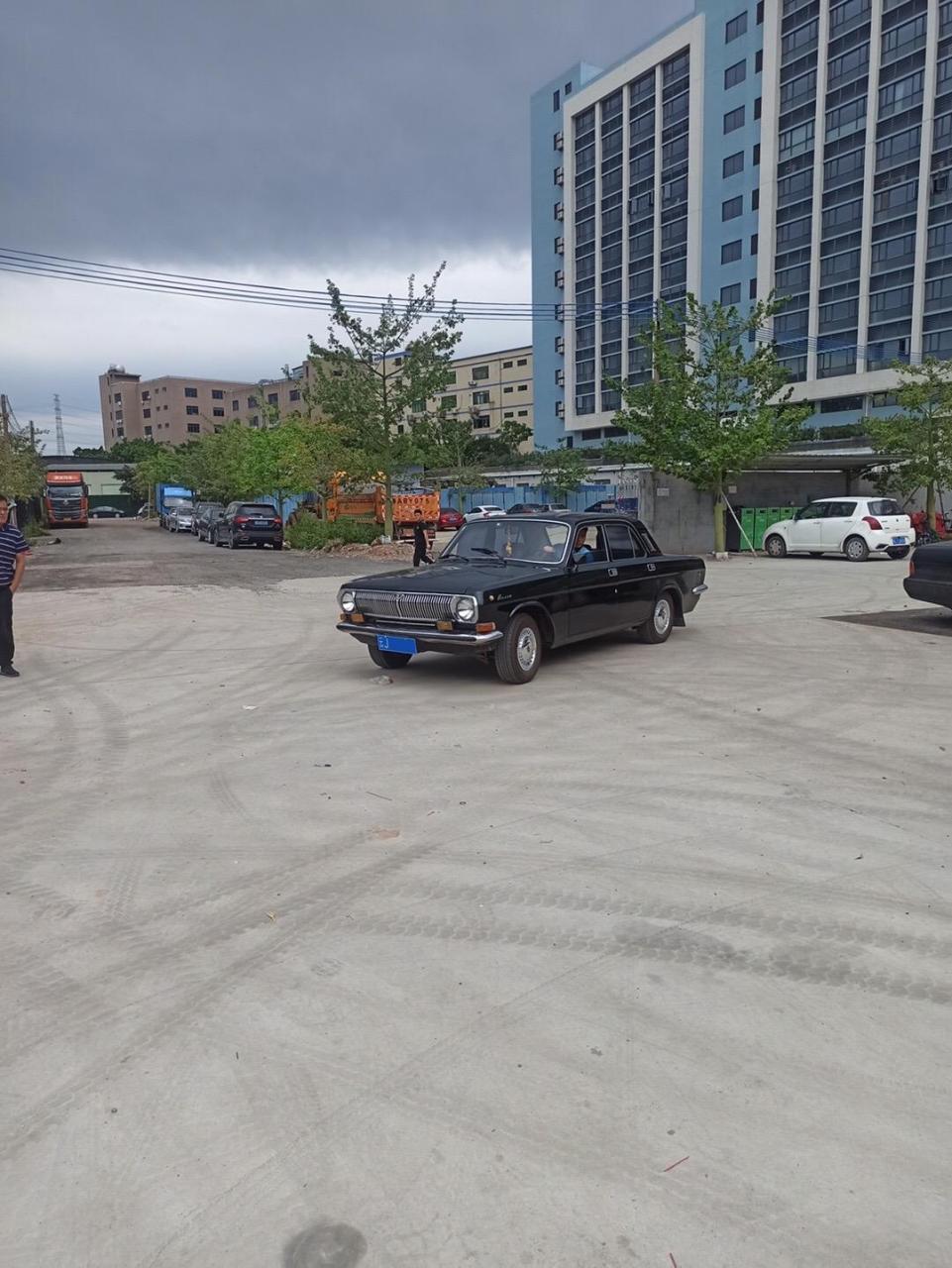 ГАЗ-24-10(后期型)(1986-1992) 伏尔加汽车是上个世纪苏联的工业