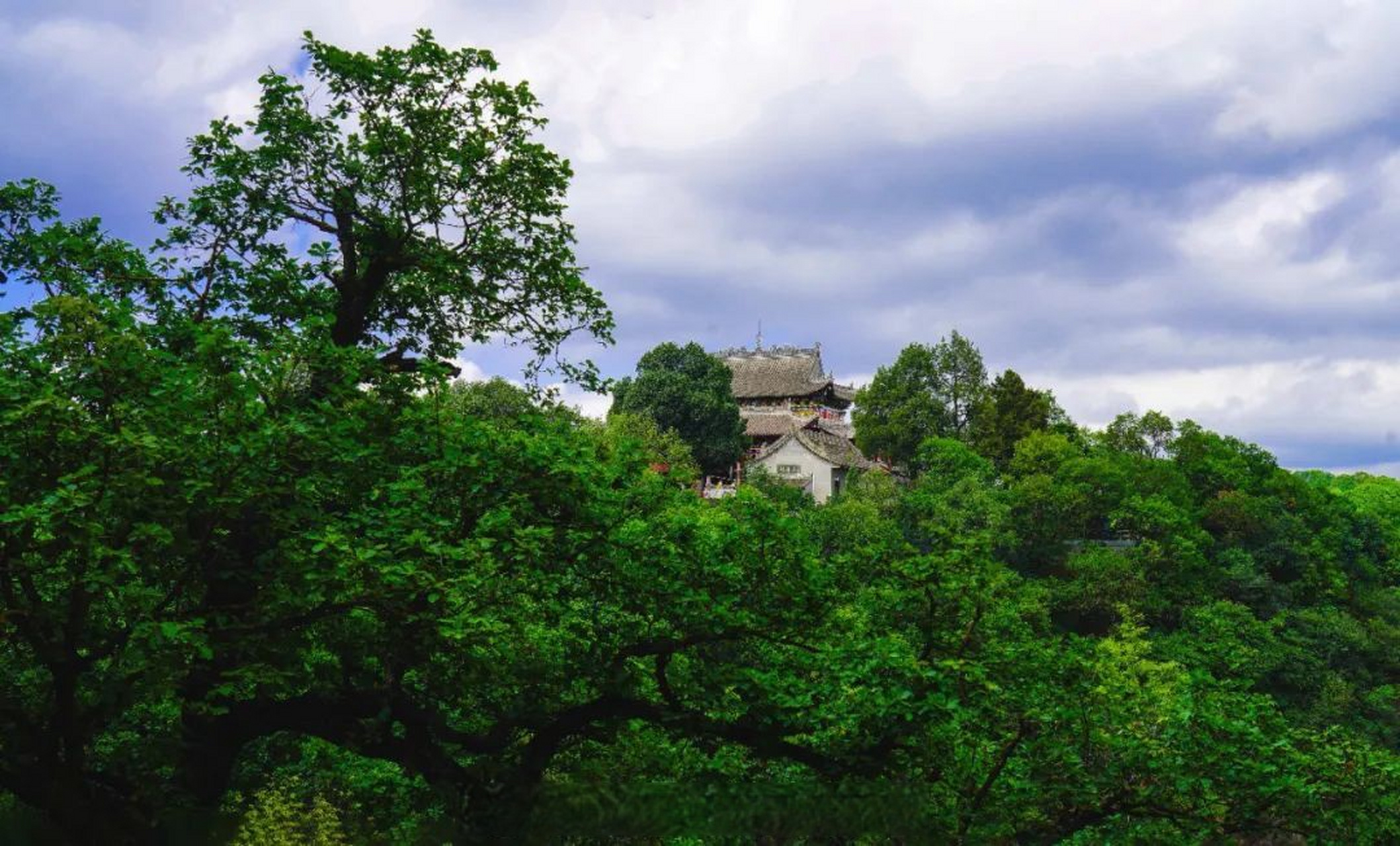 平凉崆峒山秋天的景色图片