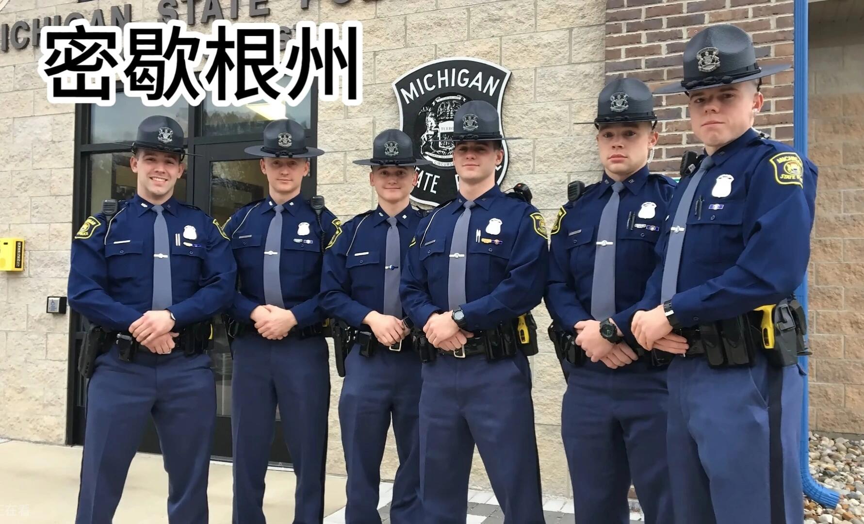 美国警察制服图片