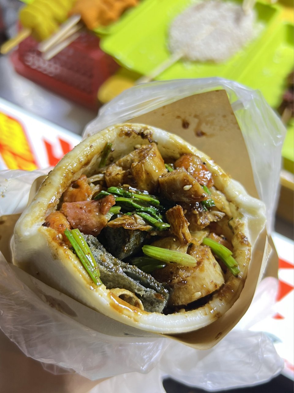 镇江首家口袋馍 | 值得一冲的悦然广场 现在悦然广场的门口也有夜摊啦