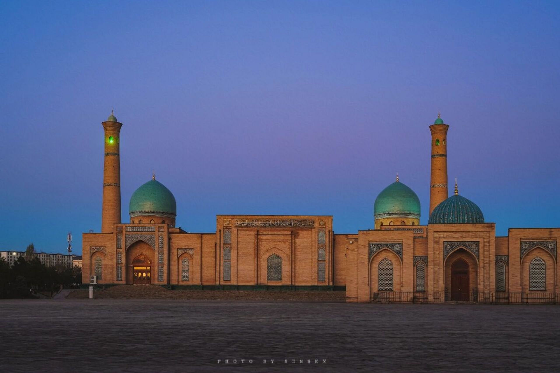 塔什干小旅游攻略,蓝调和蓝天清真寺绝美 塔什干67交