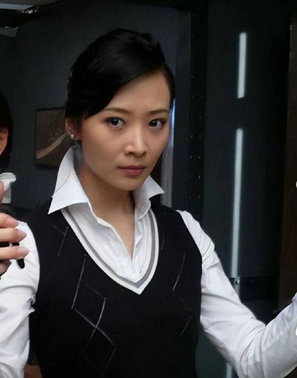 黄海波与前女友莫小棋分手后不久,娶了曲栅栅.