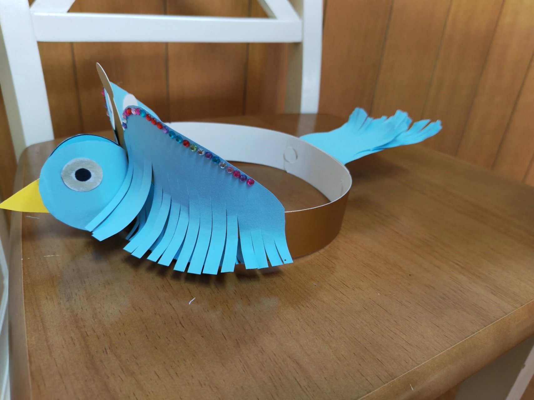 幼儿园小鸟头饰 第一次给孩子做手工,没想到竟然原创了一个手工头饰