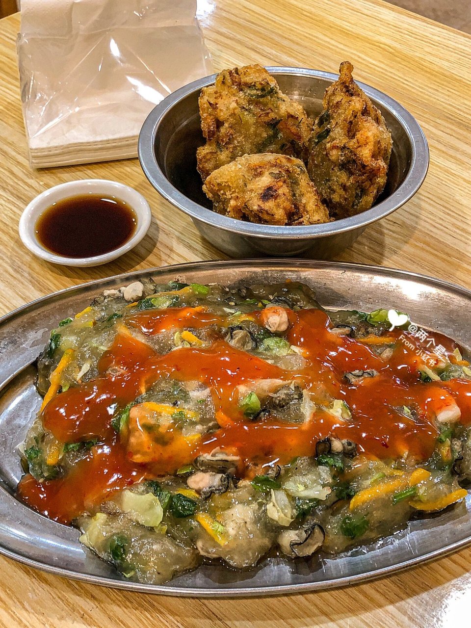 第一次吃海蛎煎!没想到还挺惊艳!