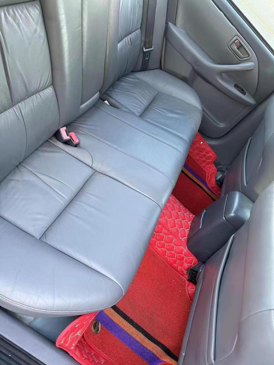 2000年7月丰田佳美2.