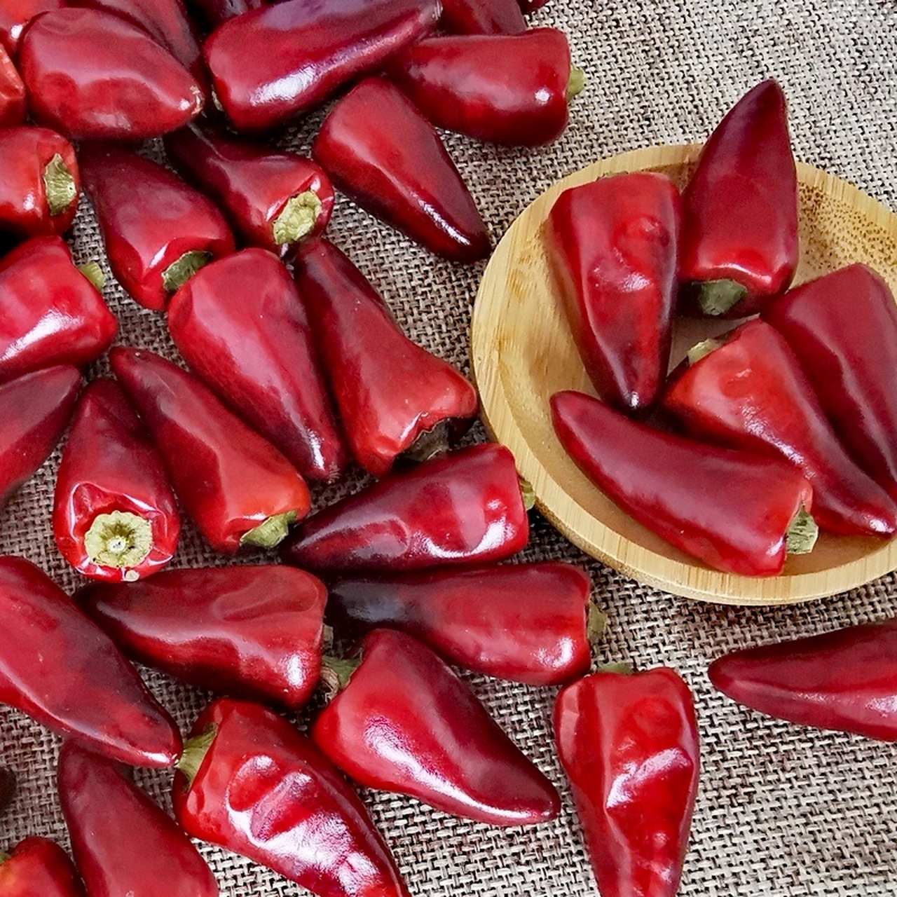 贵州省特产 - 遵义朝天椒 辣椒,原产于中南美洲亚热带地区,又名番椒