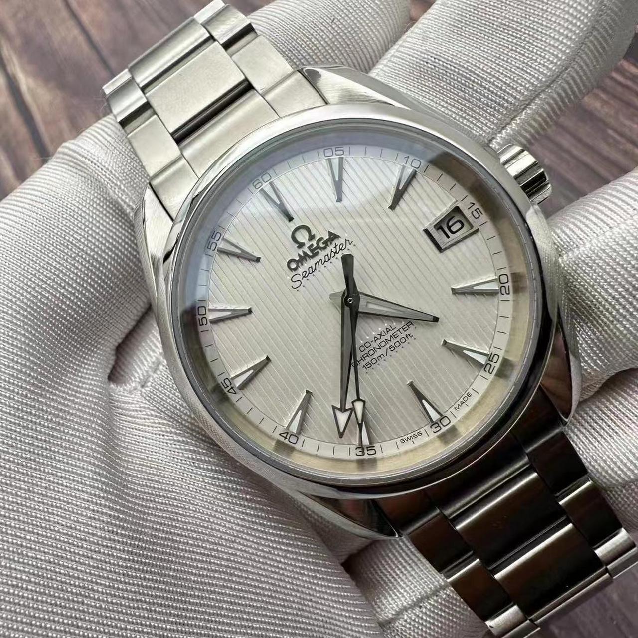 欧米茄海马150,型号231.10.39.21.02.001,8500同轴机芯,夜光明亮,38.
