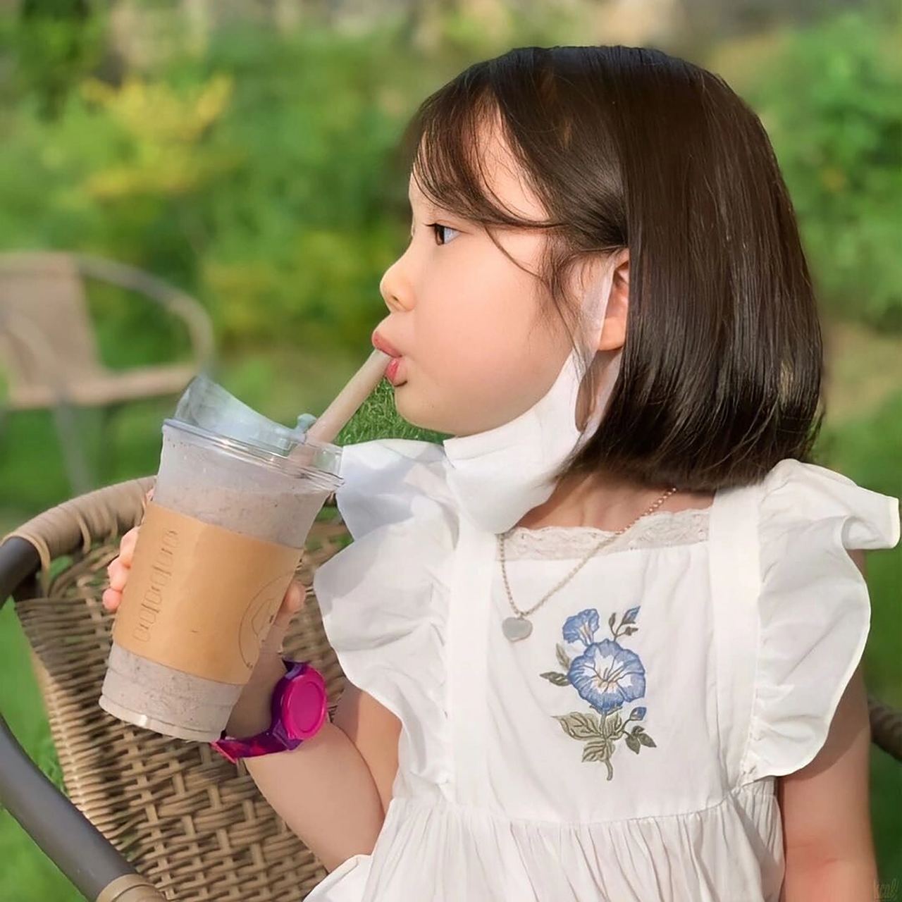 可爱春夏头像|金雪 谁不喜欢可可爱爱的雪儿呢