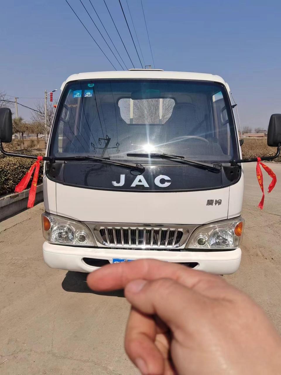 17年5月江淮康铃,单排3.8米宽1.8米,气刹助力,朝柴490国四电喷发动机