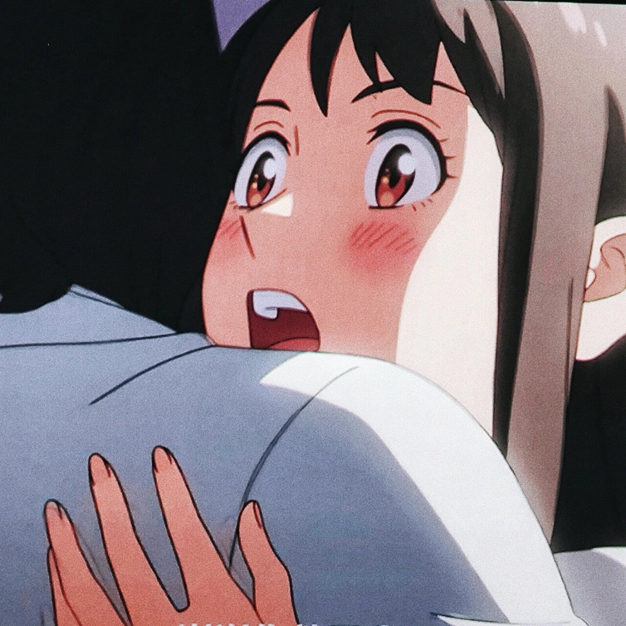 看了场 铃芽之旅,为了记录拍了四张,刚发现还可以做情头和闺蜜头像