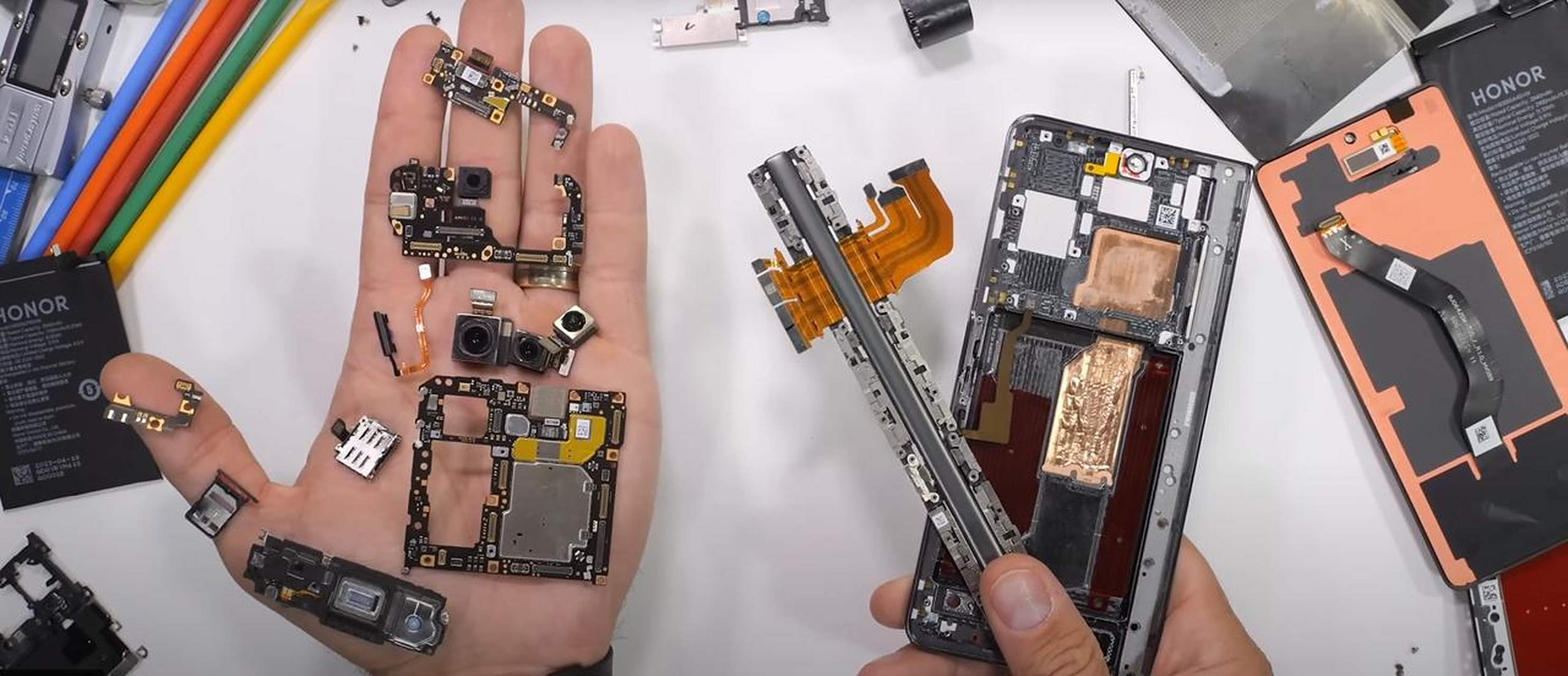 荣耀magic v2系列全拆解,你见过嘛?数码圈八卦