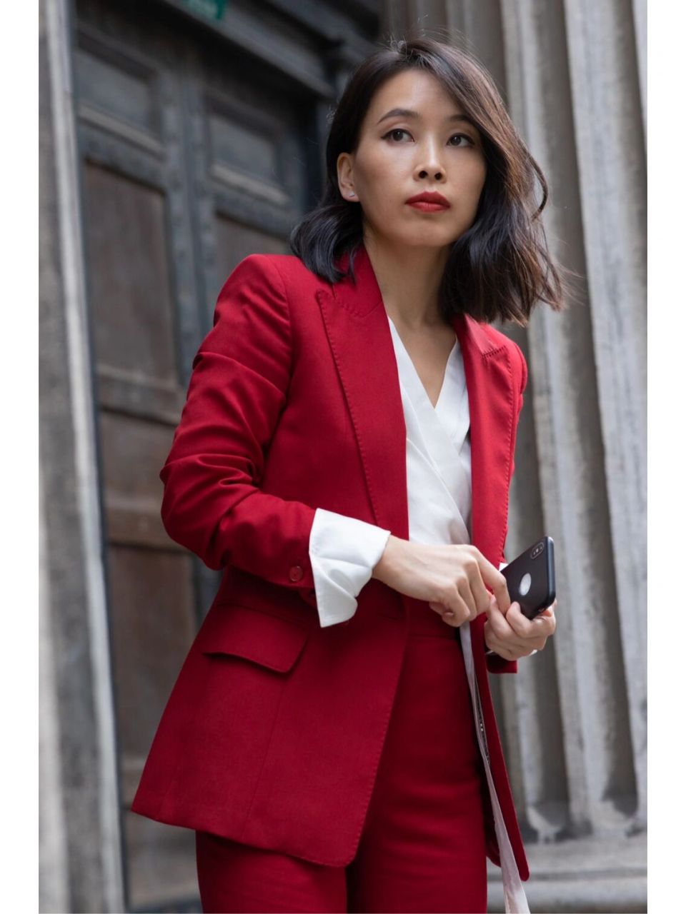 韩剧《迷雾》 受启发的一套穿搭 当时看《迷雾》 女主,那一套红西装