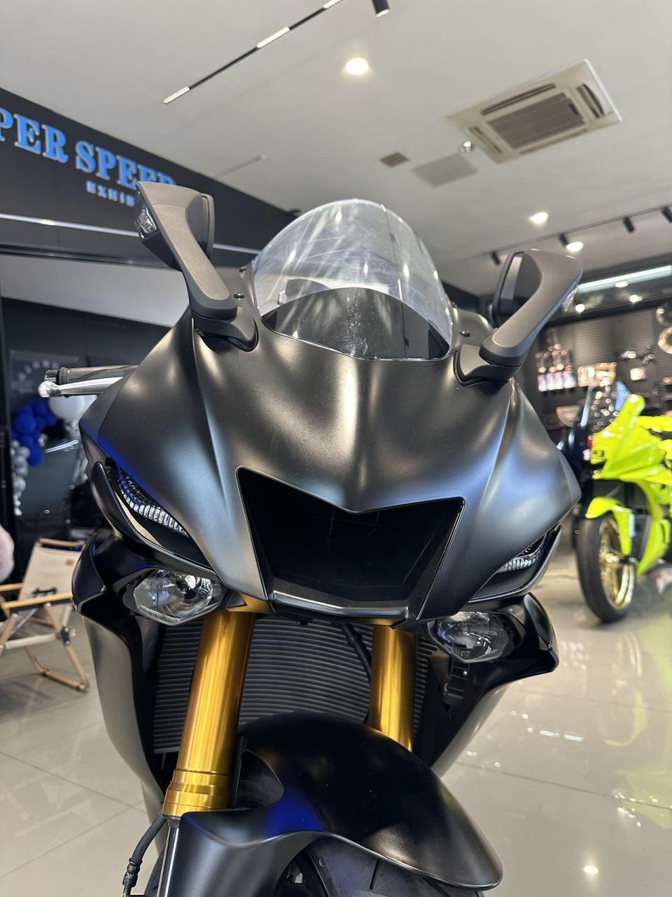 全新 雅马哈r6 赛道版 可上牌 24.8 包牌包税