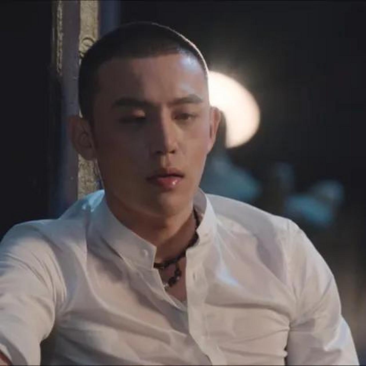 顾北西从小和于登登一起长大,对于登登的感情非常深厚.