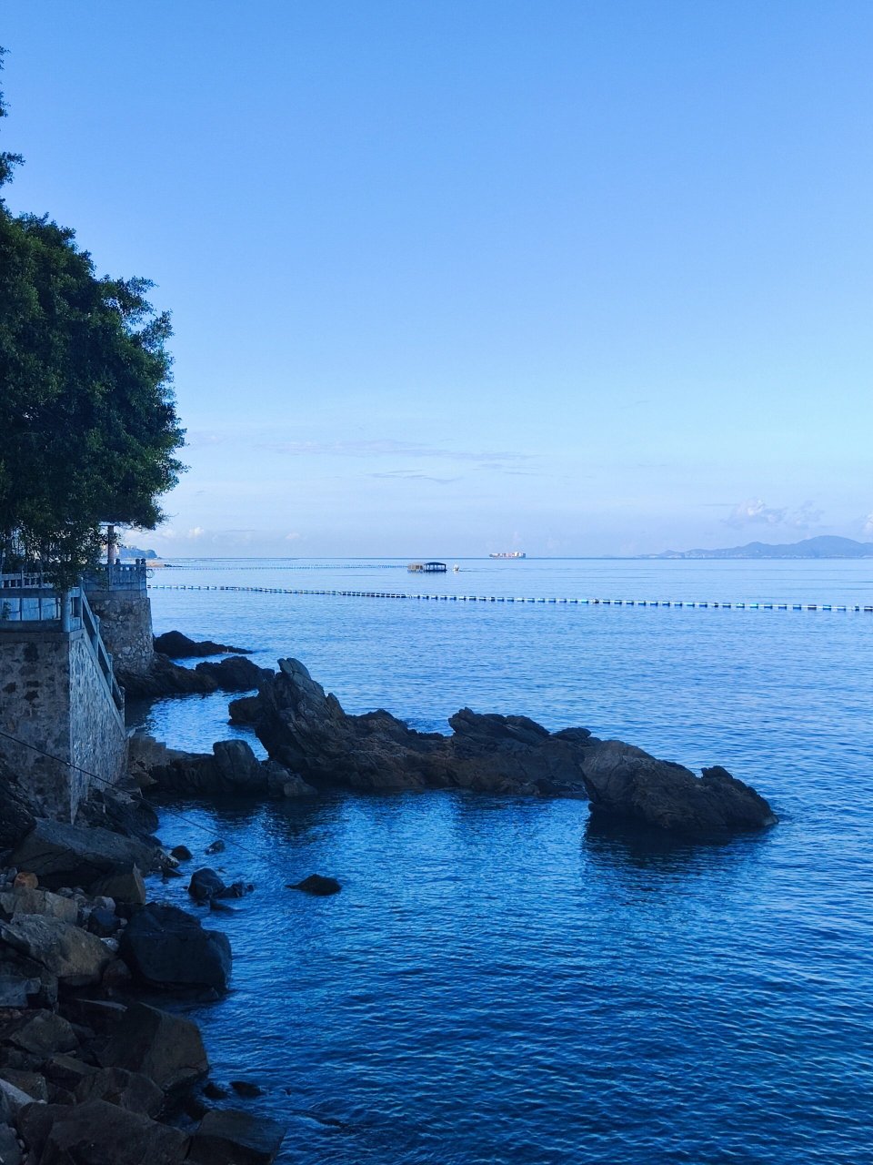 深圳 南澳蓝宝石沙滩 位于南澳第一沙滩附近