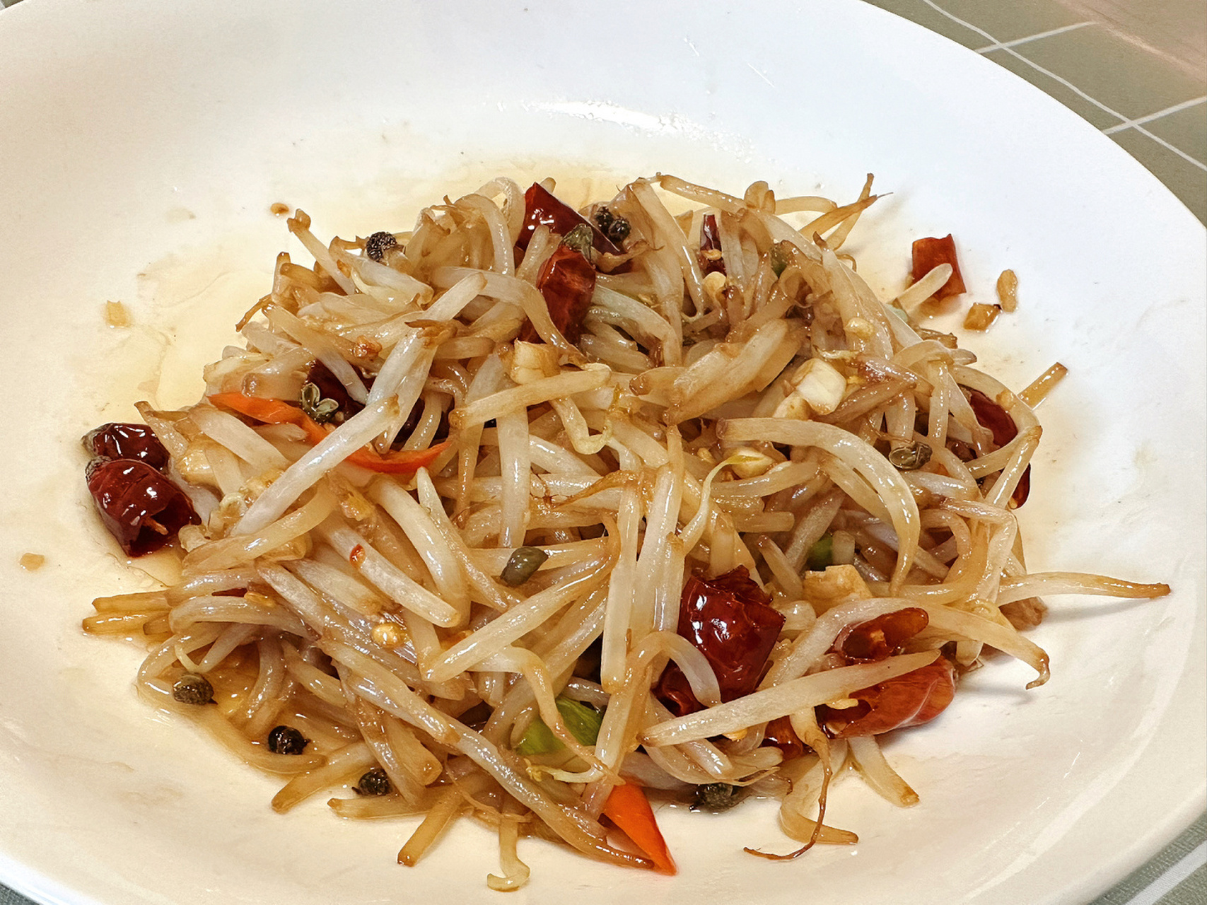 炒豆芽菜(四年级作文炒豆芽菜)