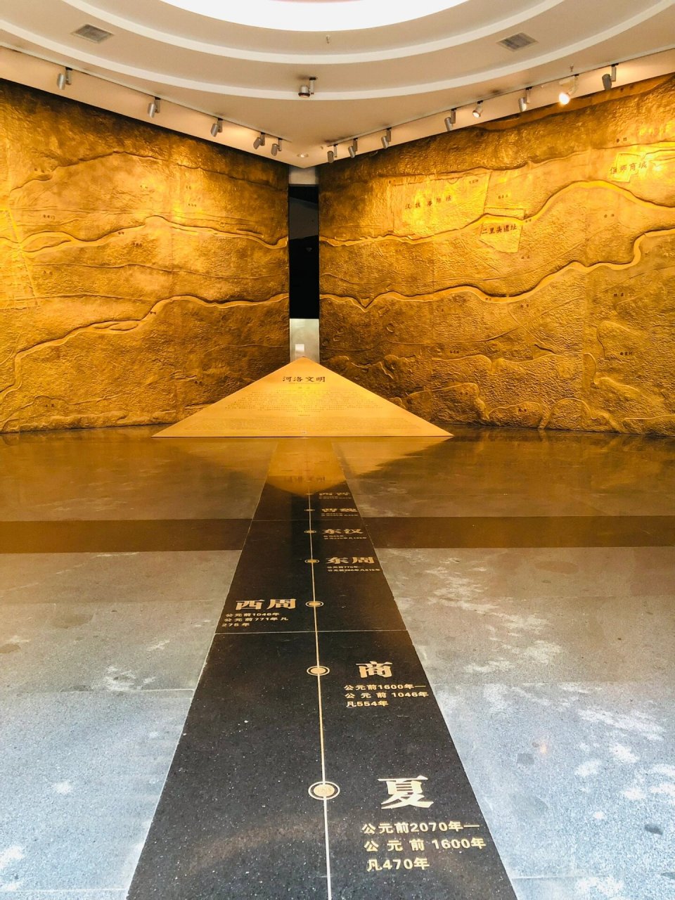 洛阳博物馆镇馆之宝|石辟邪 洛阳博物馆镇馆之宝石辟邪,发掘于洛阳市