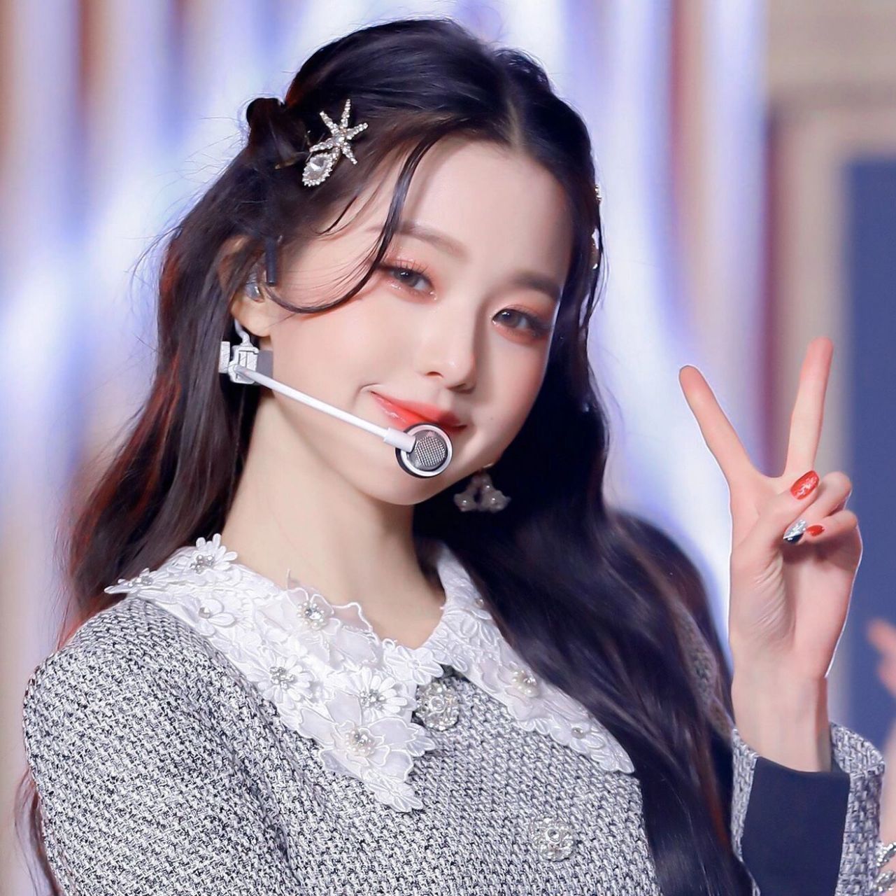 张元英甜妹女头.