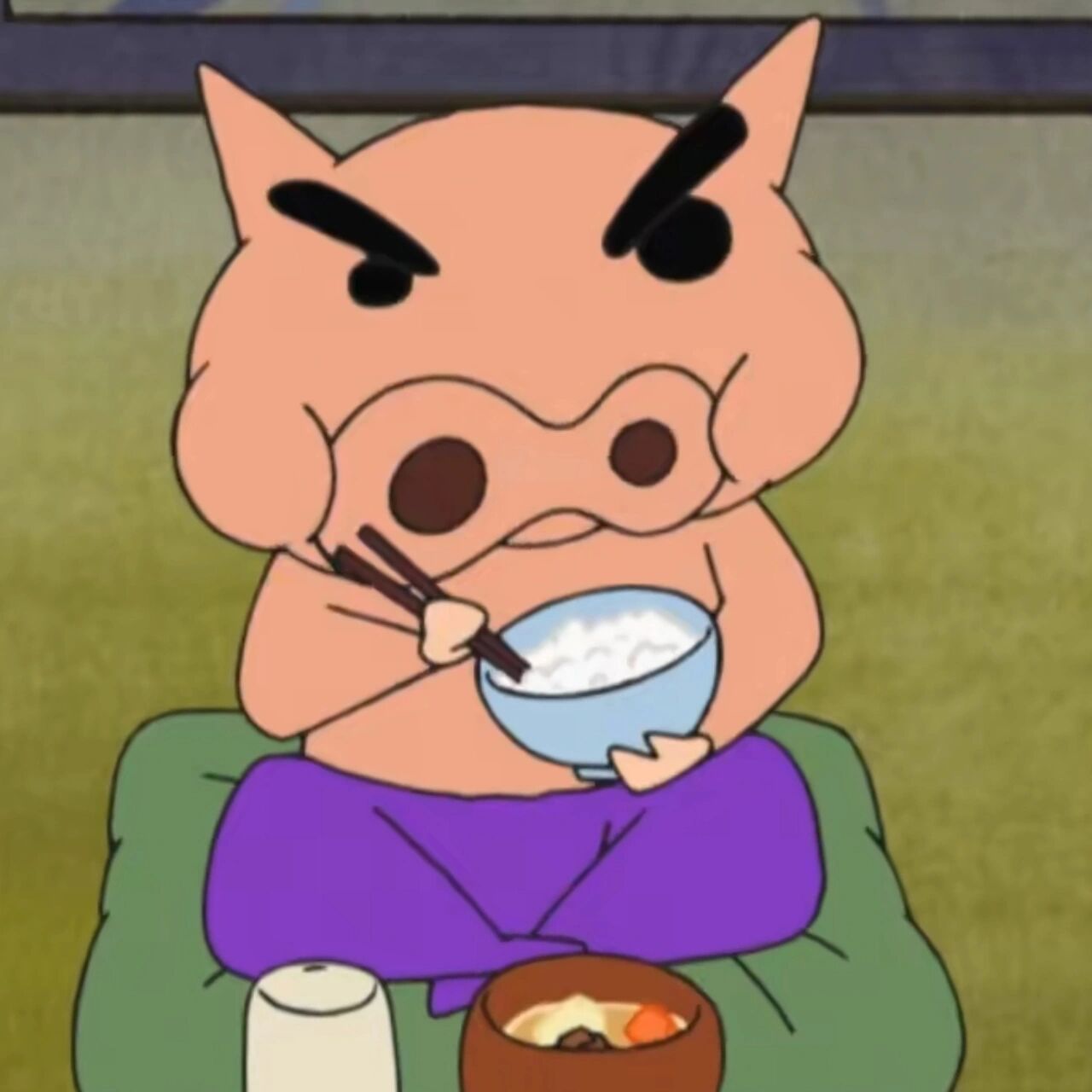 肥嘟嘟左卫门头像⑥ 今天是大口吃饭准点下班的嘟嘟,今天的嘟嘟有点