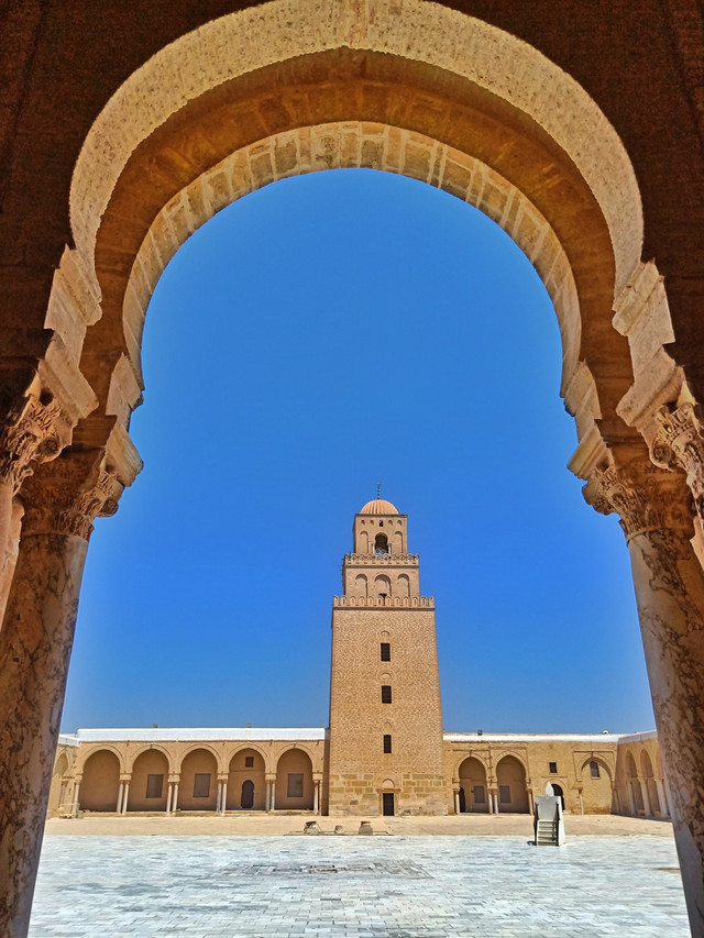 北非一定要去的清真寺:凯鲁万大清真寺