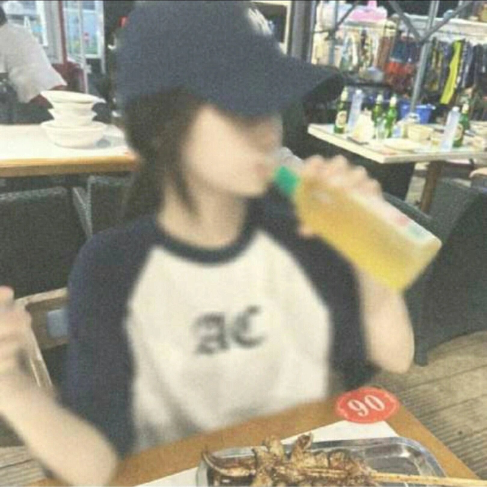 真人女头像氛围感模糊