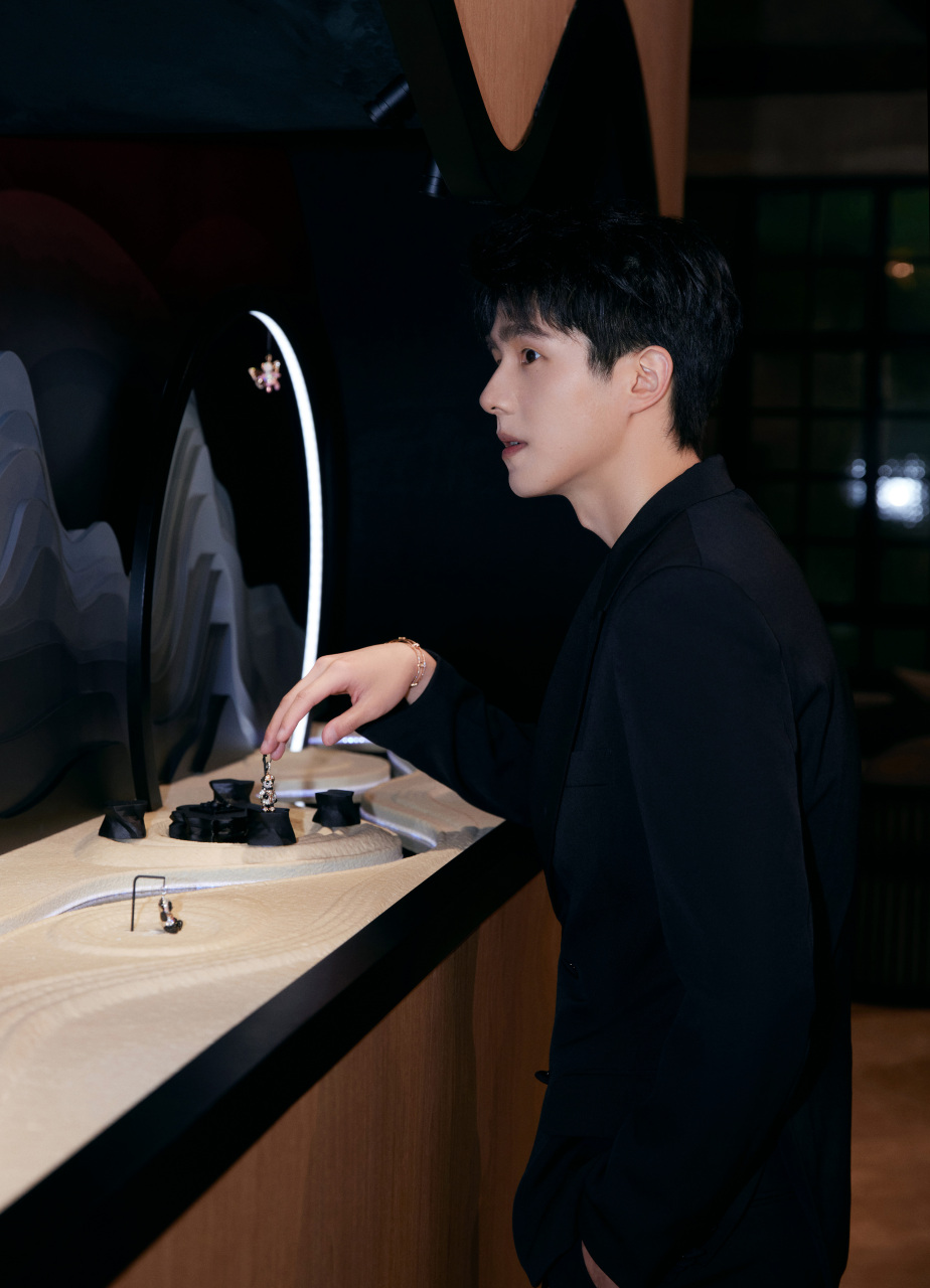 刘昊然turbo#qeelin麒迹花园