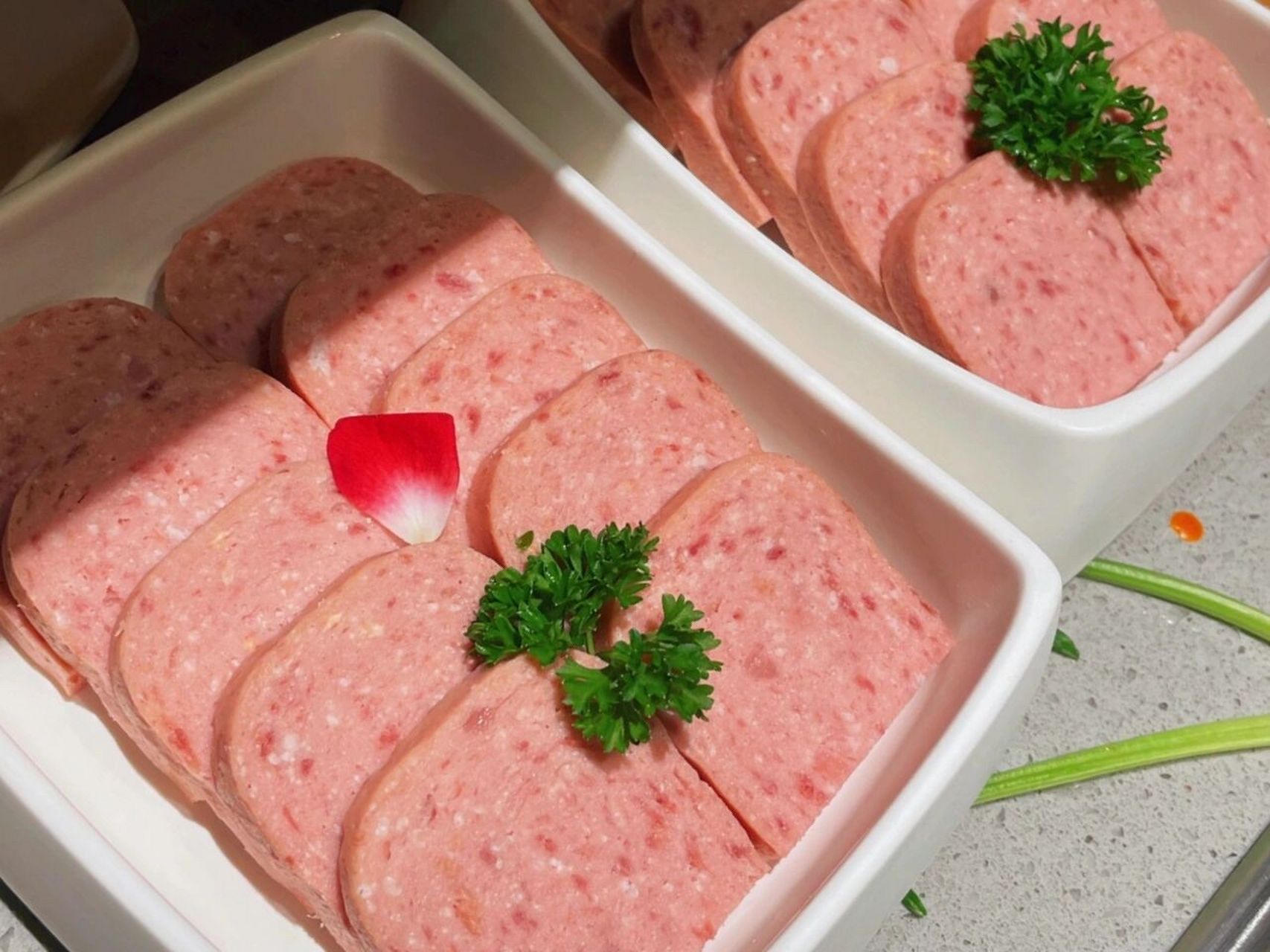 海底捞必点菜品—— 99我心中的海底捞菜品的no1是 捞派麻辣滑牛肉