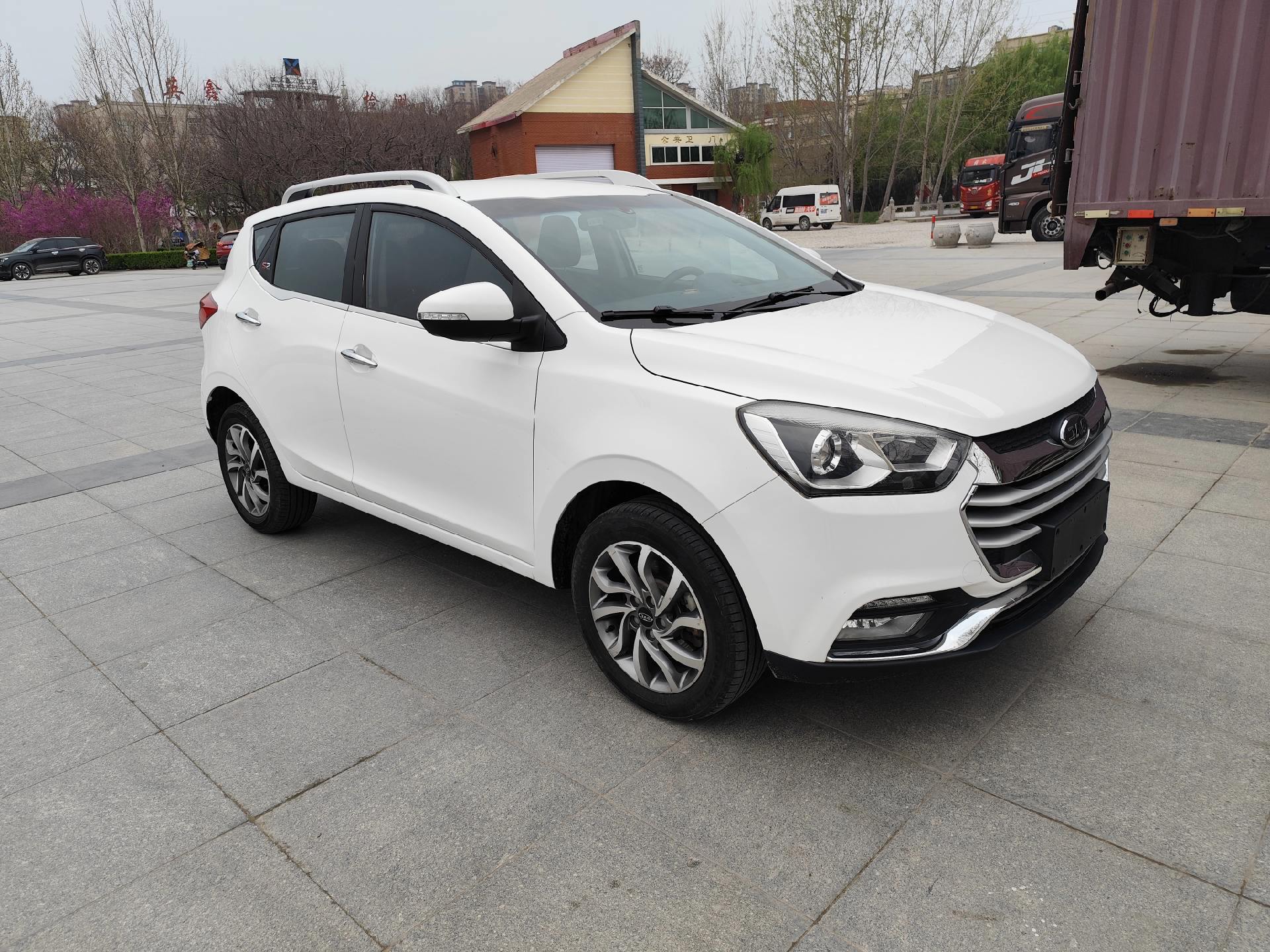 17年9月江淮瑞风s2,个人一手,车况精品全车原漆,实表6万多公里,家用