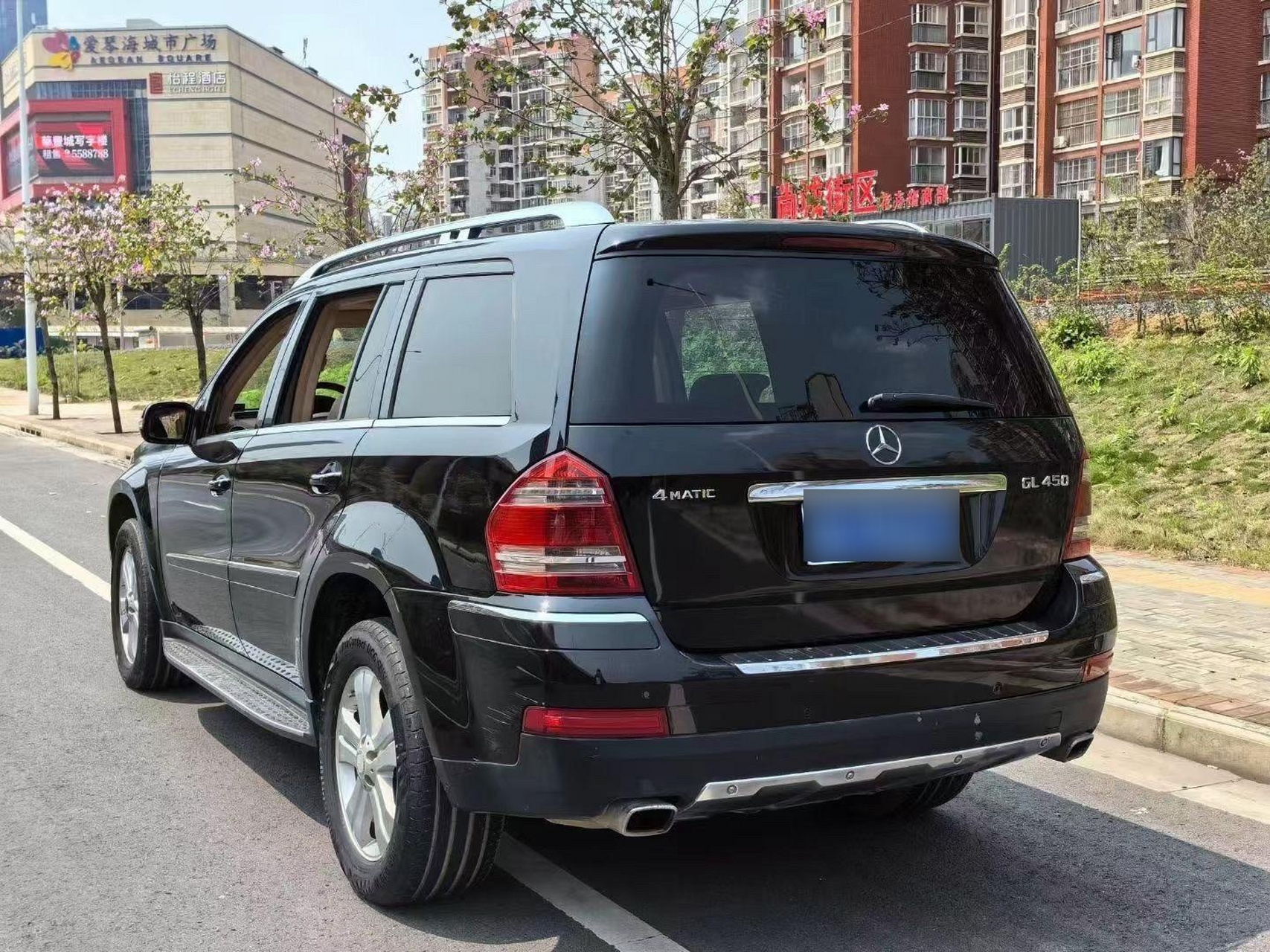 大奔驰gl450,4.7l大v8,新车落地150多万!现在一口价8.66万!