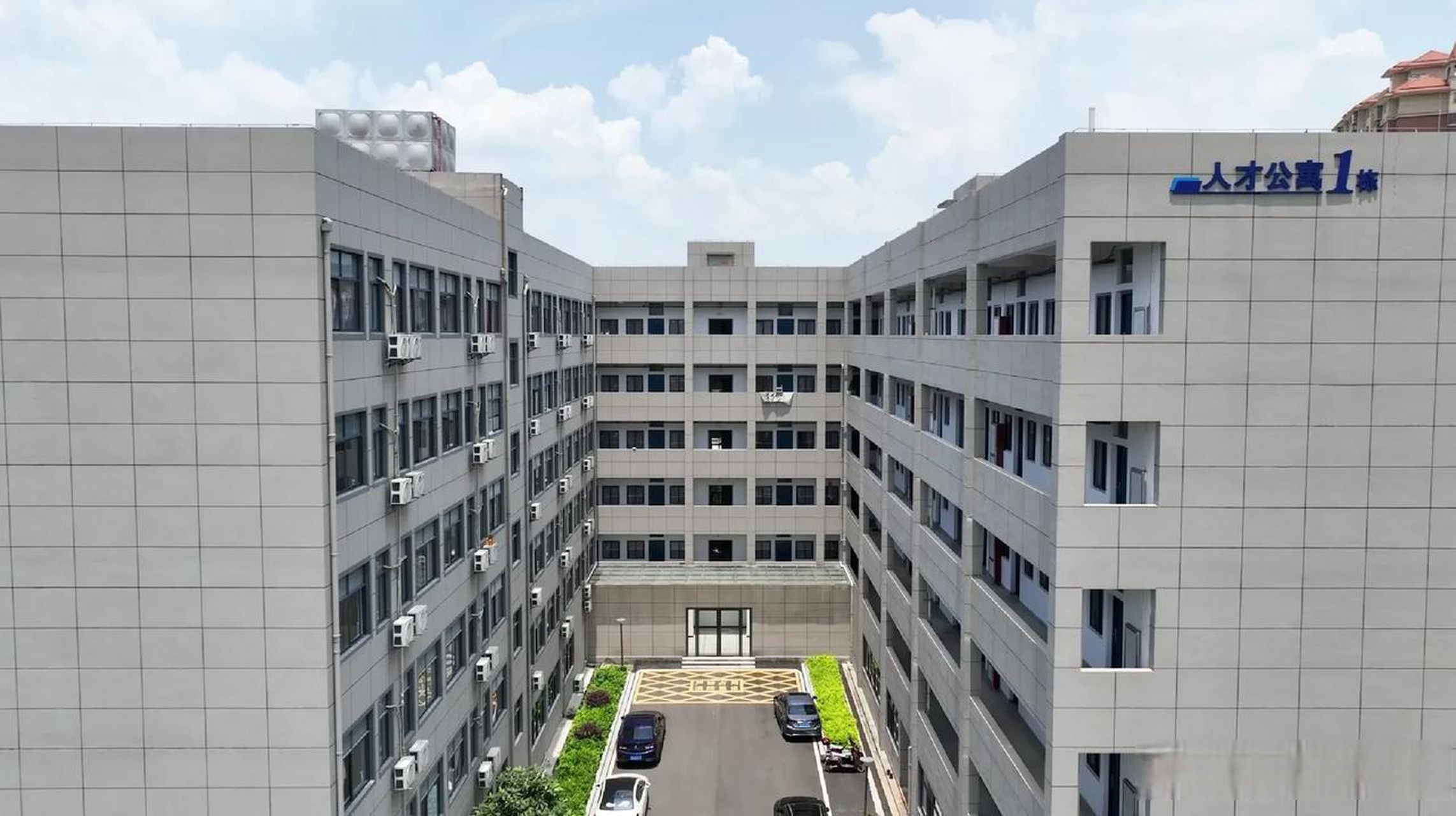 不过,要留意的是,本稀金产业学院不是归属于中国科学技术大学,而视缮