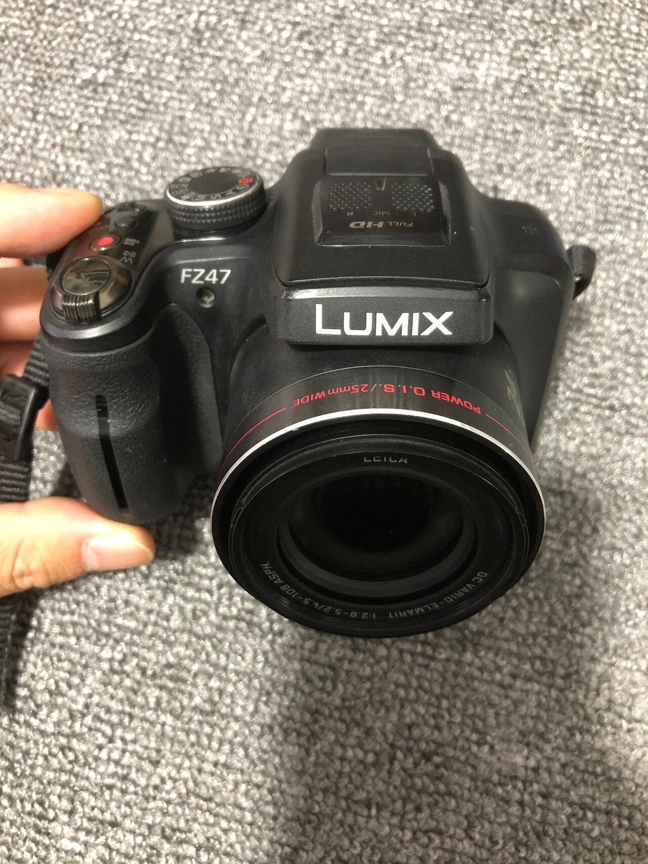 (已出)68890松下dmc-fz47长焦相机 1200万像素,24倍光学变焦,32倍