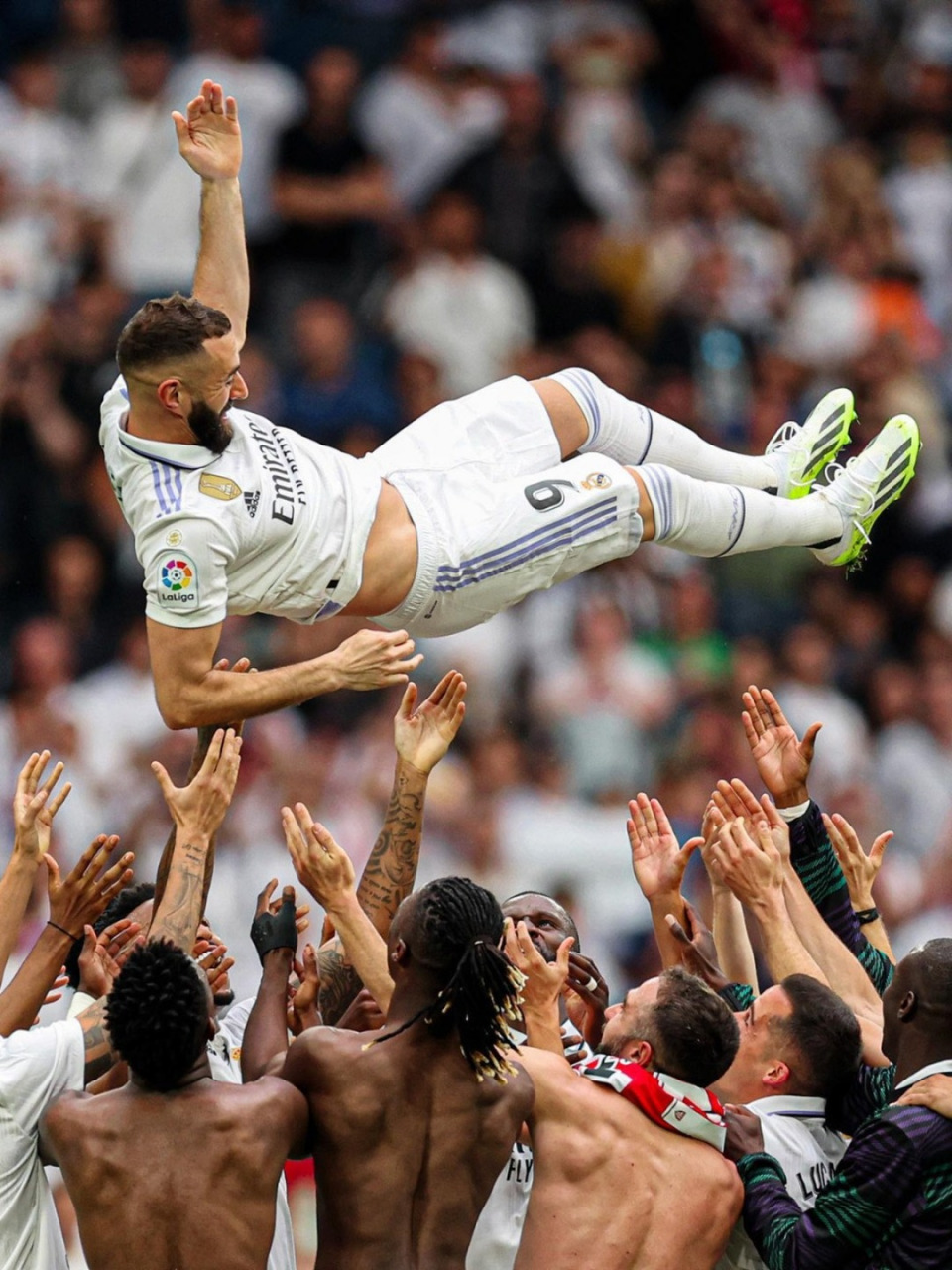 西甲第38轮,皇马主场1-1战平毕尔巴鄂,收获联赛第二.