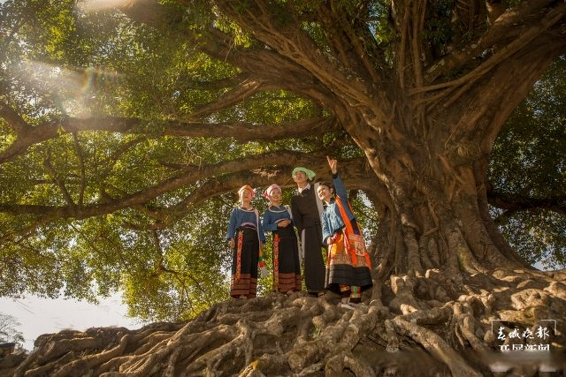 【腾冲五合:以"最炫民族风"的方式打开山水之美】腾冲市五合乡依山