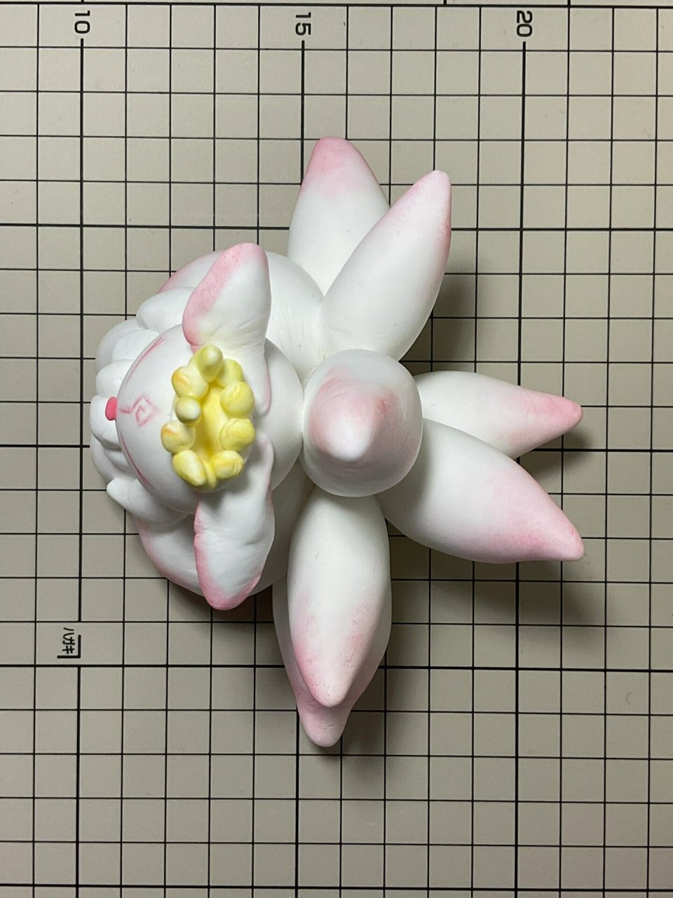 超轻粘土|九尾小狐狸 为颜宝儿捏的九尾小狐狸 这大尾巴大耳朵我真的