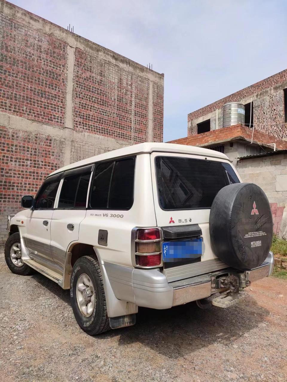 四驱自动挡,长丰猎豹2030d越野车.