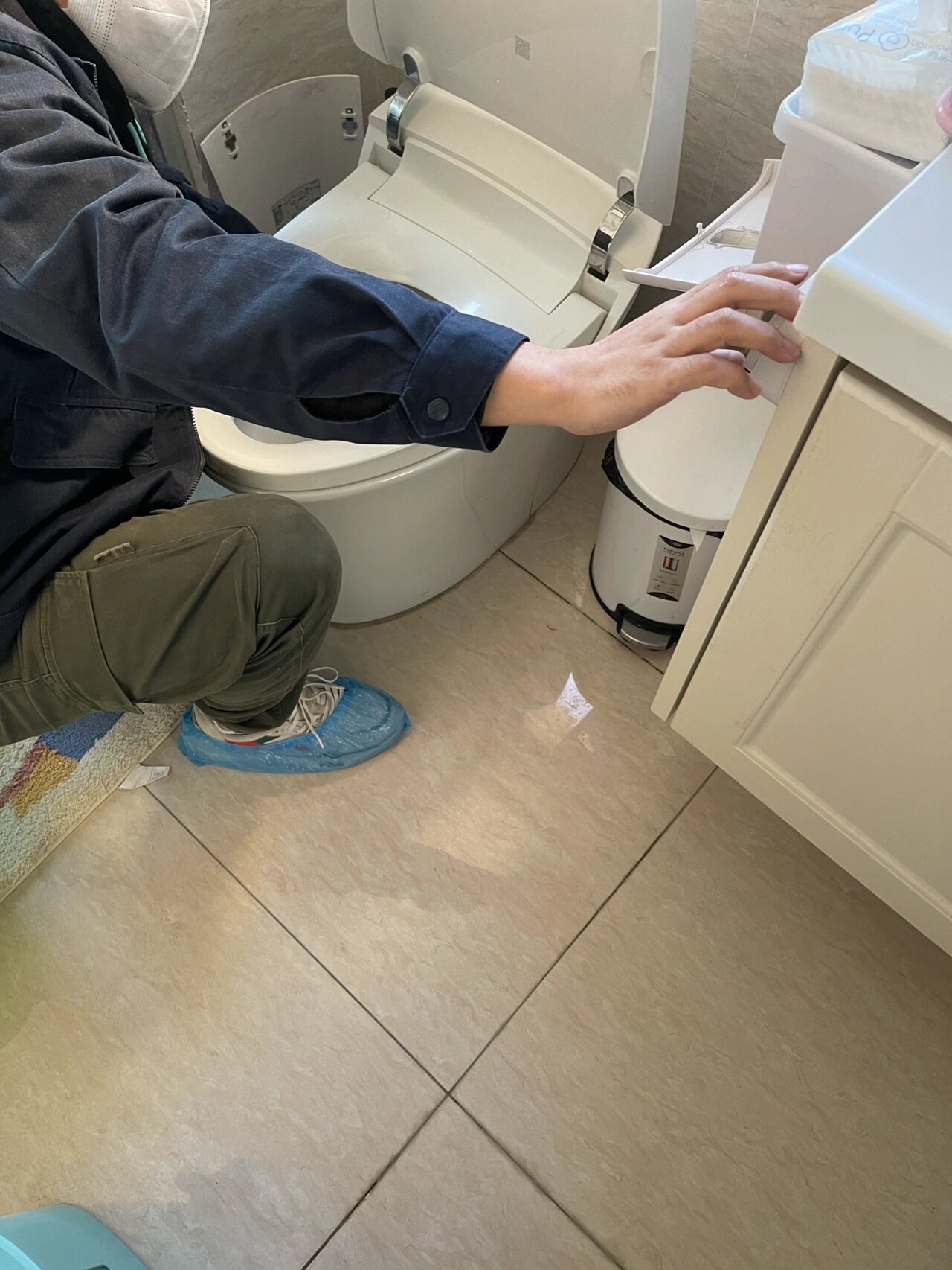 科勒智能一体化马桶维修