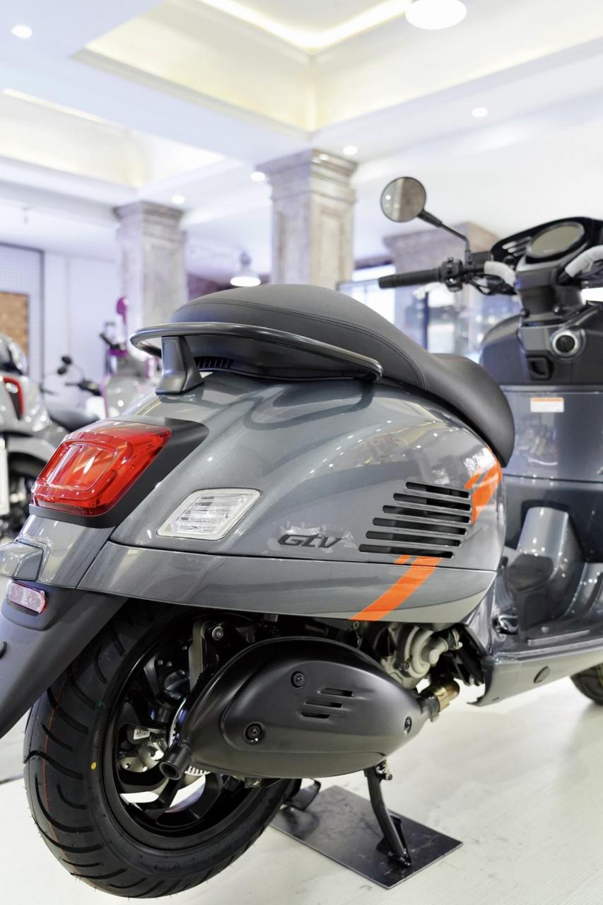 2024vespa gtv300,新的运动时尚风