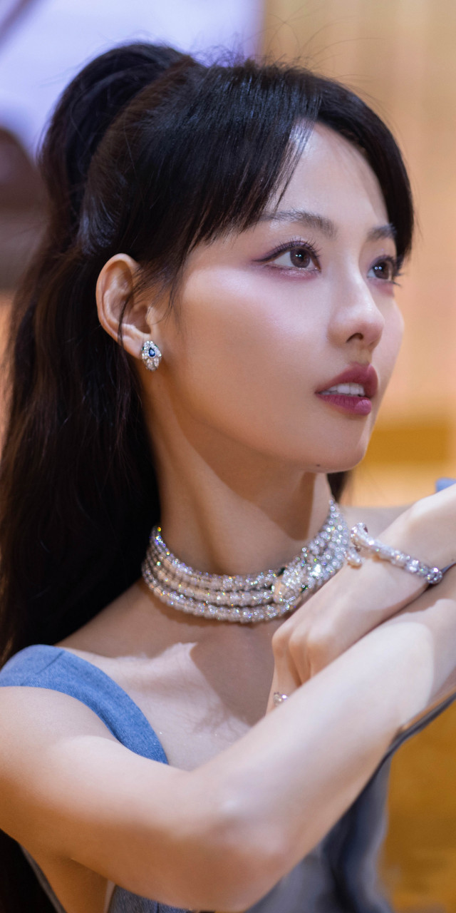 张嘉倪吊带牛仔壁纸