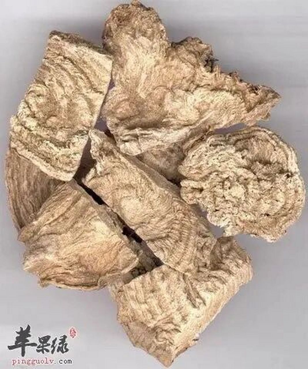 泻下药(峻下逐水药) 本类药物大多苦寒,有毒,药力峻猛,服药后能引起