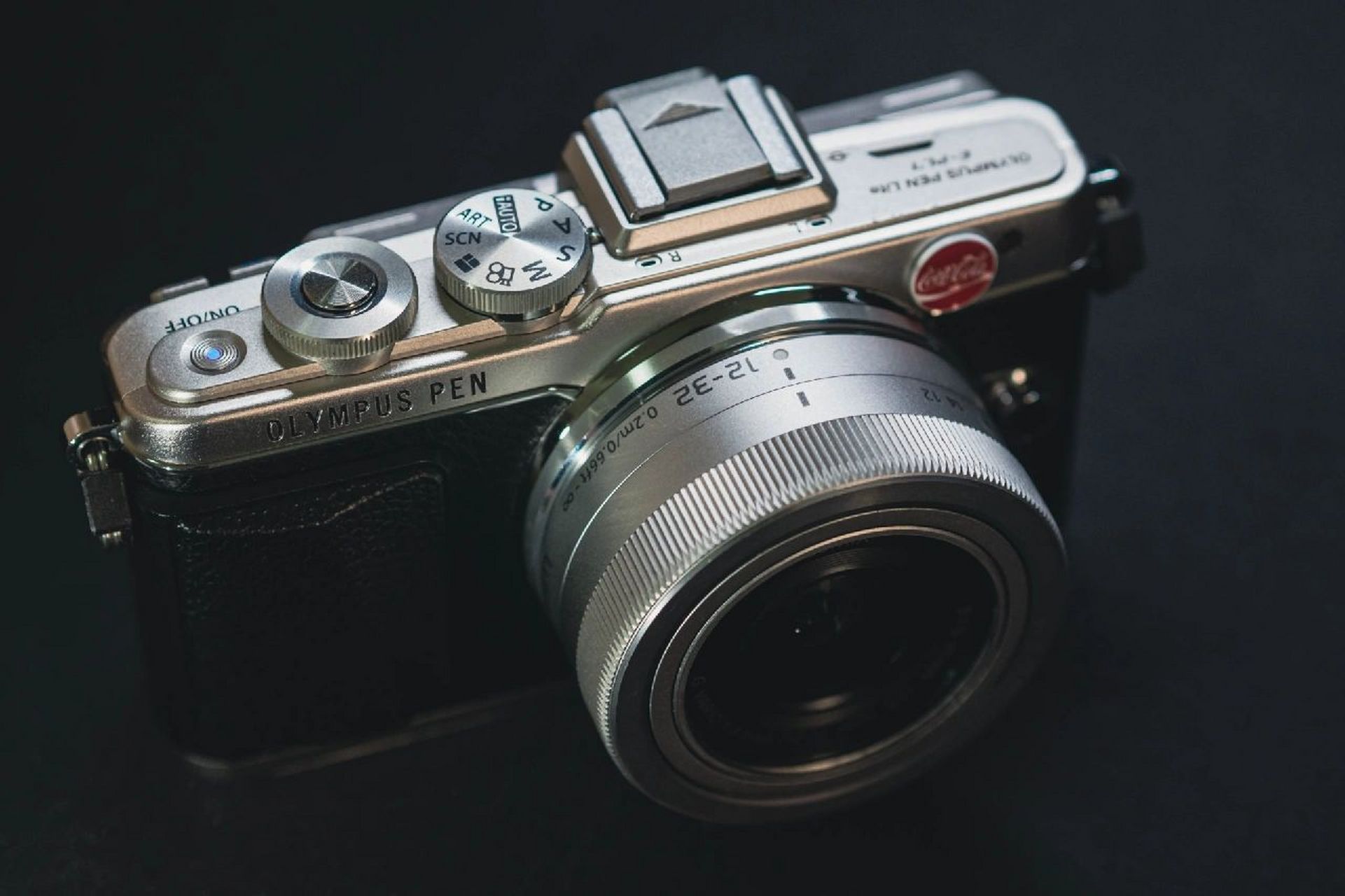 松下12-32镜头,被忽视的穷人三宝之一 众所周知,m43系统的镜头群极其