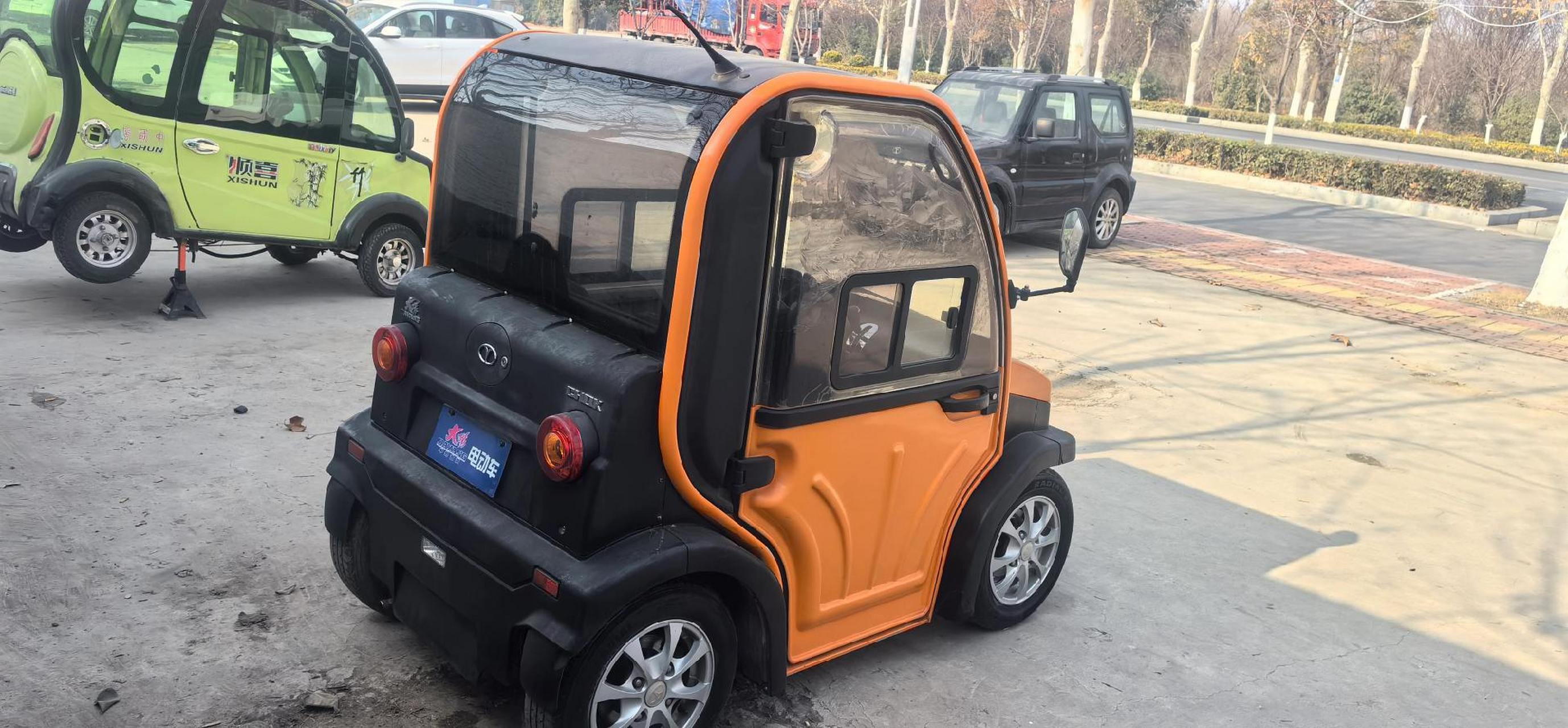 70码大阳代步车. 四轮低速电动车