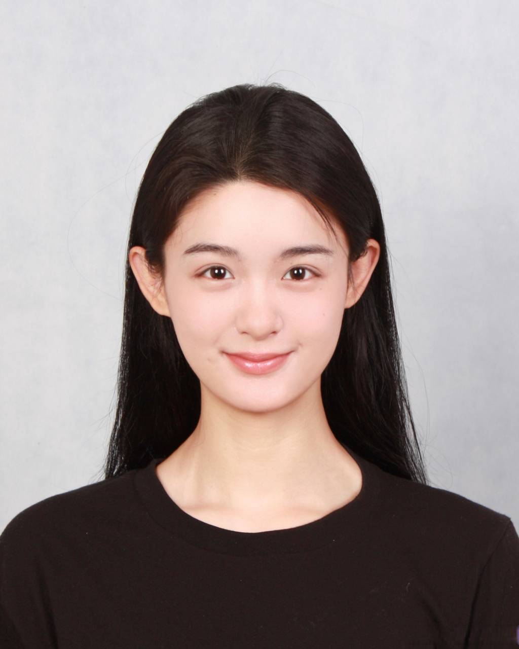 咔嚓 今天去拍了张一寸照[猪头]