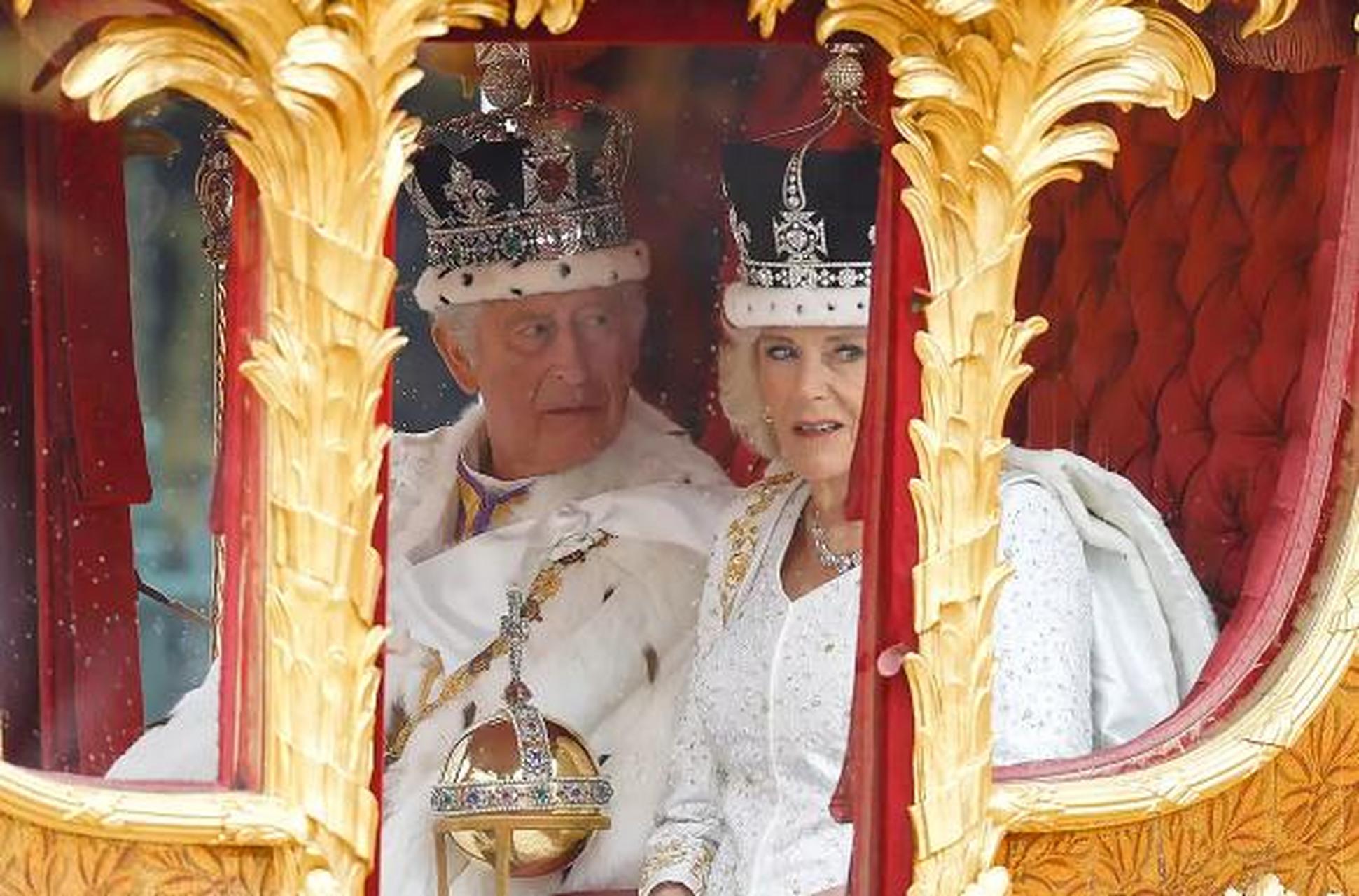 参与加冕游行的英国皇室成员都有谁  在查尔斯国王和卡米拉王后在伦敦