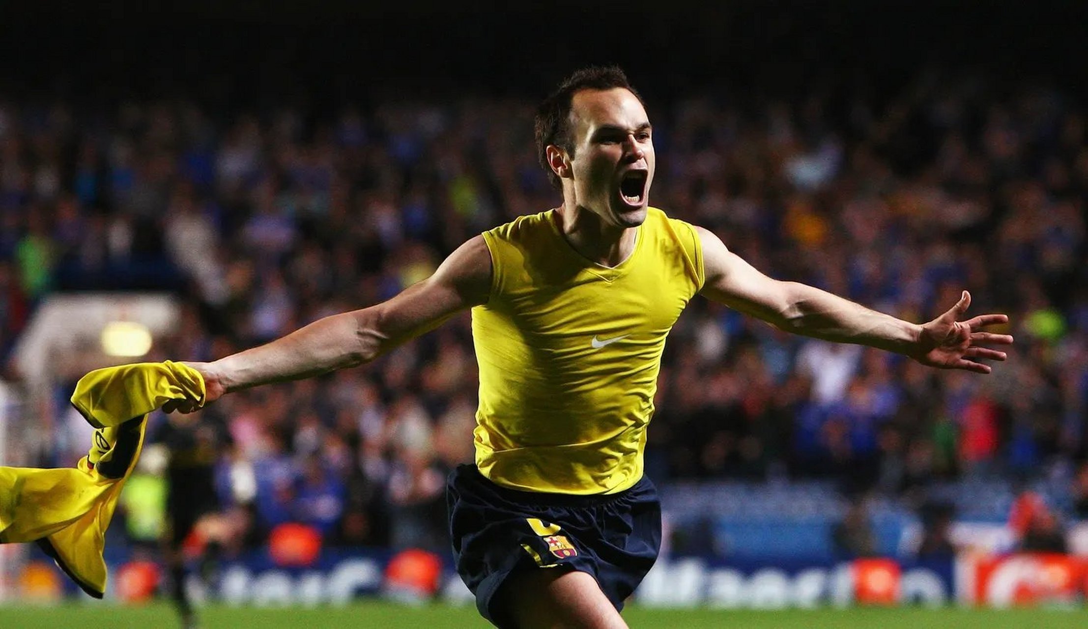 2009年的今天,伊涅斯塔绝杀切尔西,晋级欧冠决赛 2015年的今天,梅西梅