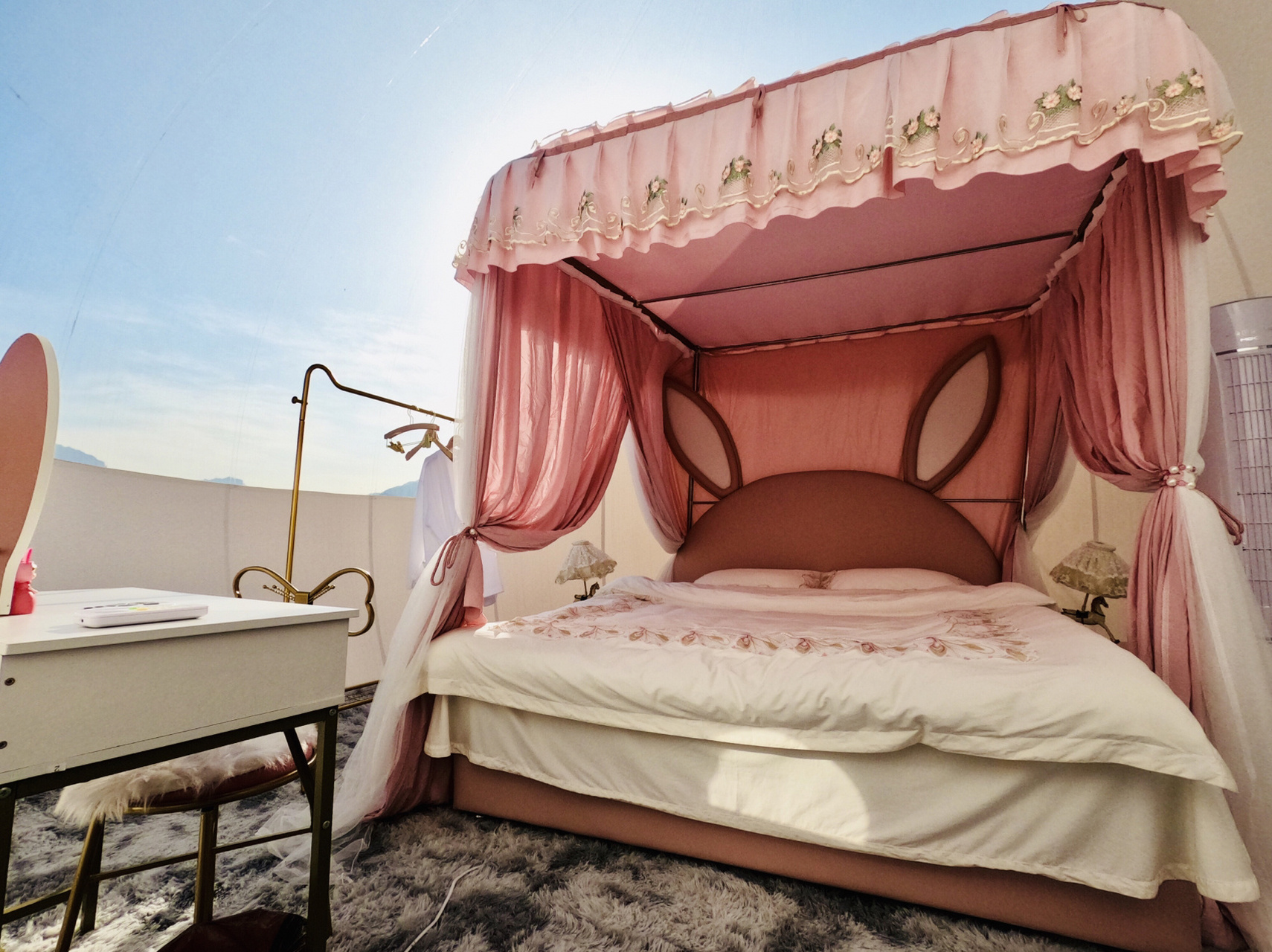 西安秘境星空泡泡屋民宿,枕月而眠星辰为伴 西安开车1小时,秘境网红